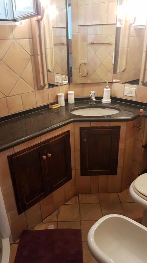 Con I Piedi Nell'Acqua Apartment Stromboli Exterior foto